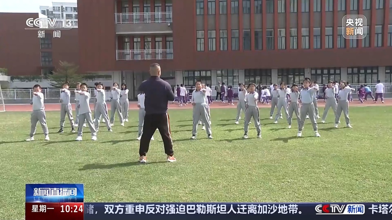 則擅長於